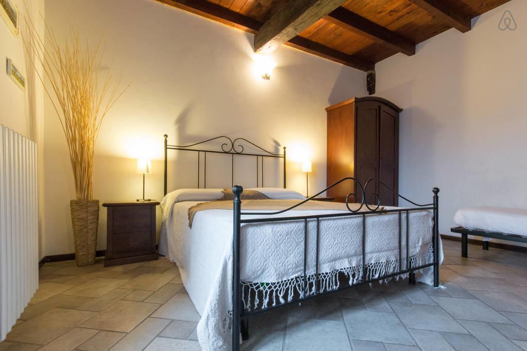 Ca Borgo Vecchio Aparthotel Brusasco Kamer foto